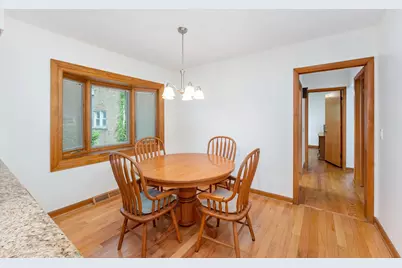 19 W Adams Street, Villa Park, IL 60181 - Photo 13