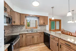 19 W Adams St, Villa Park, IL 60181 - Photo 11