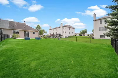 1053 Canary Avenue, Yorkville, IL 60560 - Photo 29