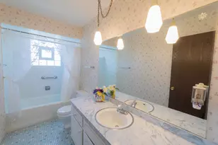 8543 163rd St, Tinley Park, IL 60487 - Photo 9