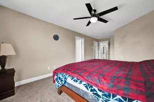1711 Glenbridge Rd, Bloomington, IL 61704 - Photo 19