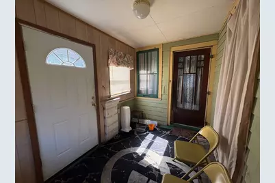 14032 S Burnham Avenue, Burnham, IL 60633 - Photo 3