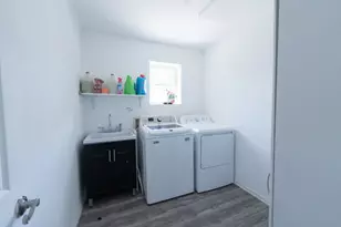 8421 S Scottsdale Ave, Chicago, IL 60652 - Photo 23