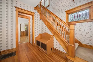 127 Alma St, Sycamore, IL 60178 - Photo 7