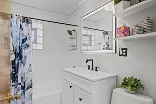 11301 S Avenue H, Chicago, IL 60617 - Photo 21