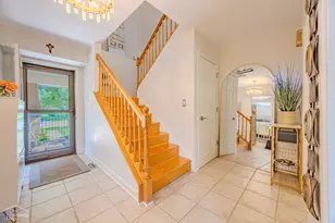660 Versailles Circle, Elk Grove Village, IL 60007 - Photo 3