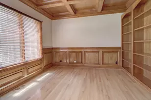 26025 Whispering Woods Cir, Plainfield, IL 60585 - Photo 19