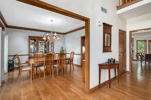6905 Irish Ct, Darien, IL 60561 - Photo 9