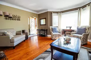 10714 S Eberhart Ave, Chicago, IL 60628 - Photo 7
