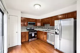 4132 Brentwood Ln, Waukegan, IL 60087 - Photo 11