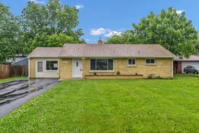 10274 W Ford Avenue, Beach Park, IL 60099 - Photo 1