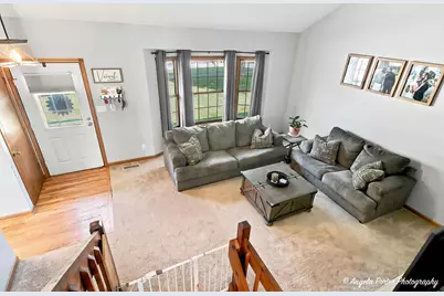 198 S Driftwood Trail, McHenry, IL 60050 - Photo 13