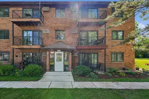 928 W Irving Park Rd, Bensenville, IL 60106 - Photo 1