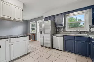 2401 Arden Dr, Champaign, IL 61821 - Photo 15