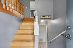 2401 Arden Dr, Champaign, IL 61821 - Photo 5