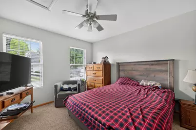 302 8th Street, Kirkland, IL 60146 - Photo 13