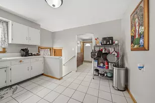 8303 44th St, Lyons, IL 60534 - Photo 5