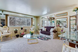 16904 Old Elm Dr, Country Club Hills, IL 60478 - Photo 5