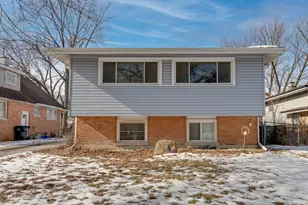 16904 Old Elm Dr, Country Club Hills, IL 60478 - Photo 1