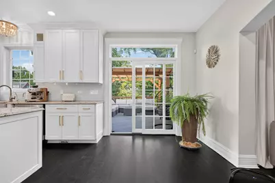 239 N Highland Avenue, Elmhurst, IL 60126 - Photo 21