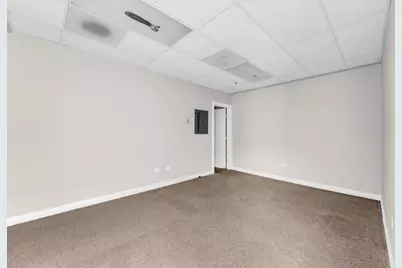 214 Main Street, Woodstock, IL 60098 - Photo 35