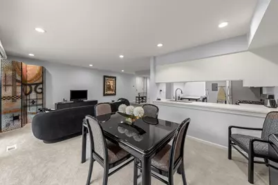 5824 Doe Circle #5824, Westmont, IL 60559 - Photo 7