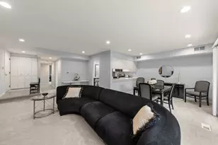 5824 Doe Cir, Westmont, IL 60559 - Photo 5