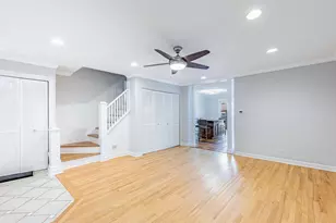 3413 S Indiana Ave, Chicago, IL 60616 - Photo 9