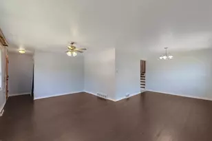 9224 Melvina Ave, Oak Lawn, IL 60453 - Photo 5
