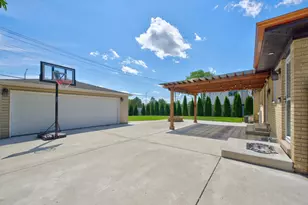 511 Wingate Dr, Schaumburg, IL 60193 - Photo 37