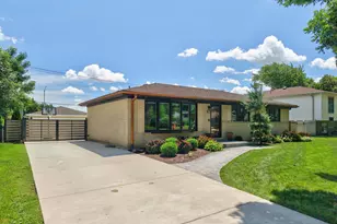 511 Wingate Dr, Schaumburg, IL 60193 - Photo 3