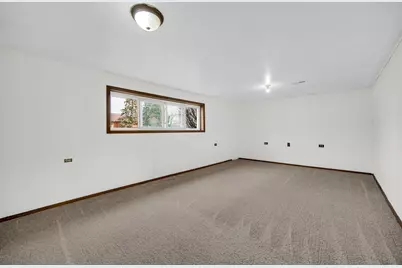 7305 W 75th Street, Bridgeview, IL 60455 - Photo 13