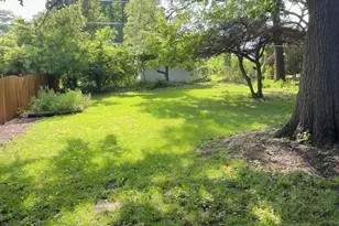 4532 Pershing Ave, Downers Grove, IL 60515 - Photo 21