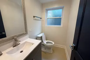 4532 Pershing Ave, Downers Grove, IL 60515 - Photo 11
