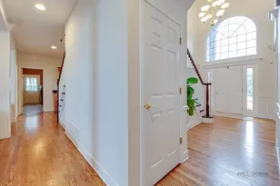 1156 Wheatland Ct, Yorkville, IL 60560 - Photo 7