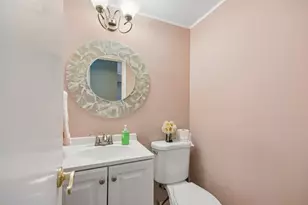 1435 Bear Flag Dr, Hanover Park, IL 60133 - Photo 7