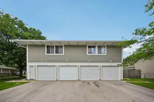 1435 Bear Flag Dr, Hanover Park, IL 60133 - Photo 13