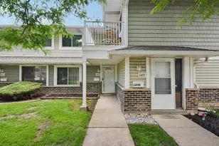 1435 Bear Flag Dr, Hanover Park, IL 60133 - Photo 1