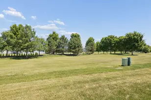 3404 Helene Rieder Dr, Montgomery, IL 60538 - Photo 25