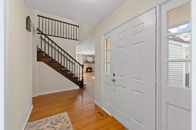 1969 Wexford Circle #1969, Wheaton, IL 60189 - Photo 3