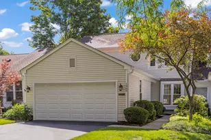 1969 Wexford Cir, Wheaton, IL 60189 - Photo 1