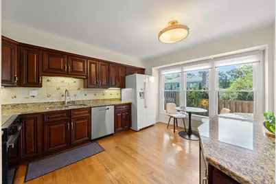 1969 Wexford Circle #1969, Wheaton, IL 60189 - Photo 11