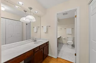 1969 Wexford Cir, Wheaton, IL 60189 - Photo 17
