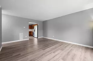 462 Degas Cir, Bolingbrook, IL 60440 - Photo 5