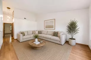 362 Chaparral Cir, Elgin, IL 60120 - Photo 3