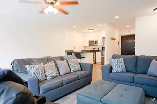 1001 N Mill St, Naperville, IL 60563 - Photo 9