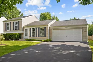 1549 Sawgrass Ct, Elgin, IL 60123 - Photo 1