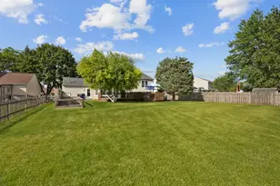 1549 Sawgrass Ct, Elgin, IL 60123 - Photo 27
