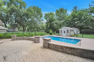 1749 Bittersweet Dr, Saint Anne, IL 60964 - Photo 45