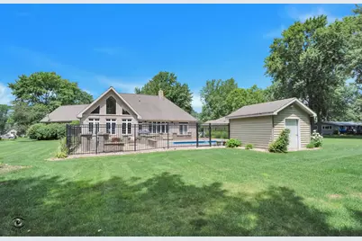 1749 Bittersweet Drive, Saint Anne, IL 60964 - Photo 7